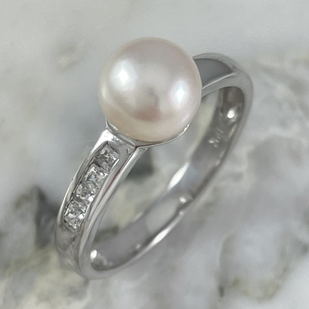 Anillo Emelyn