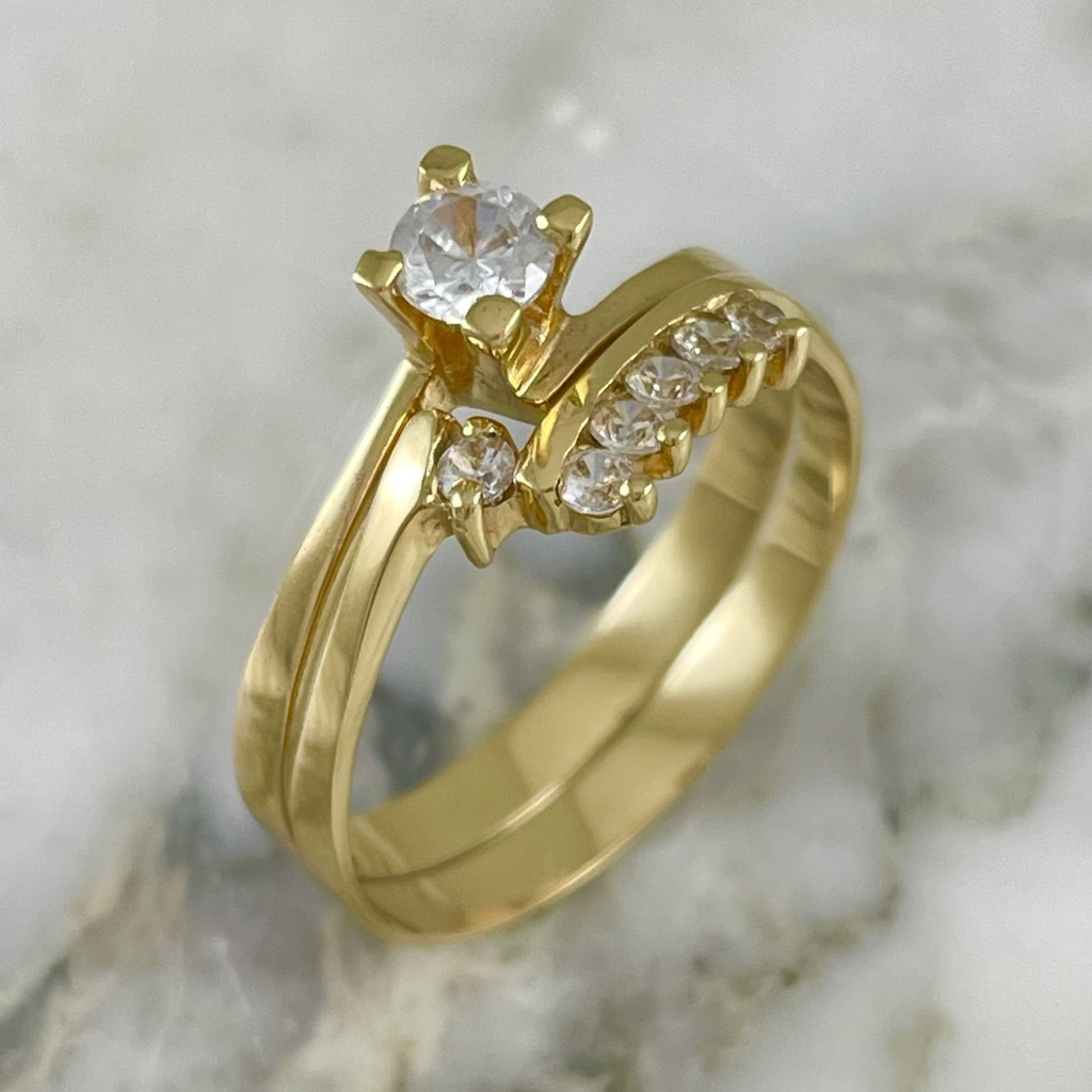Hazel Step On Ring