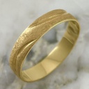 Half Moon 4MM Ring