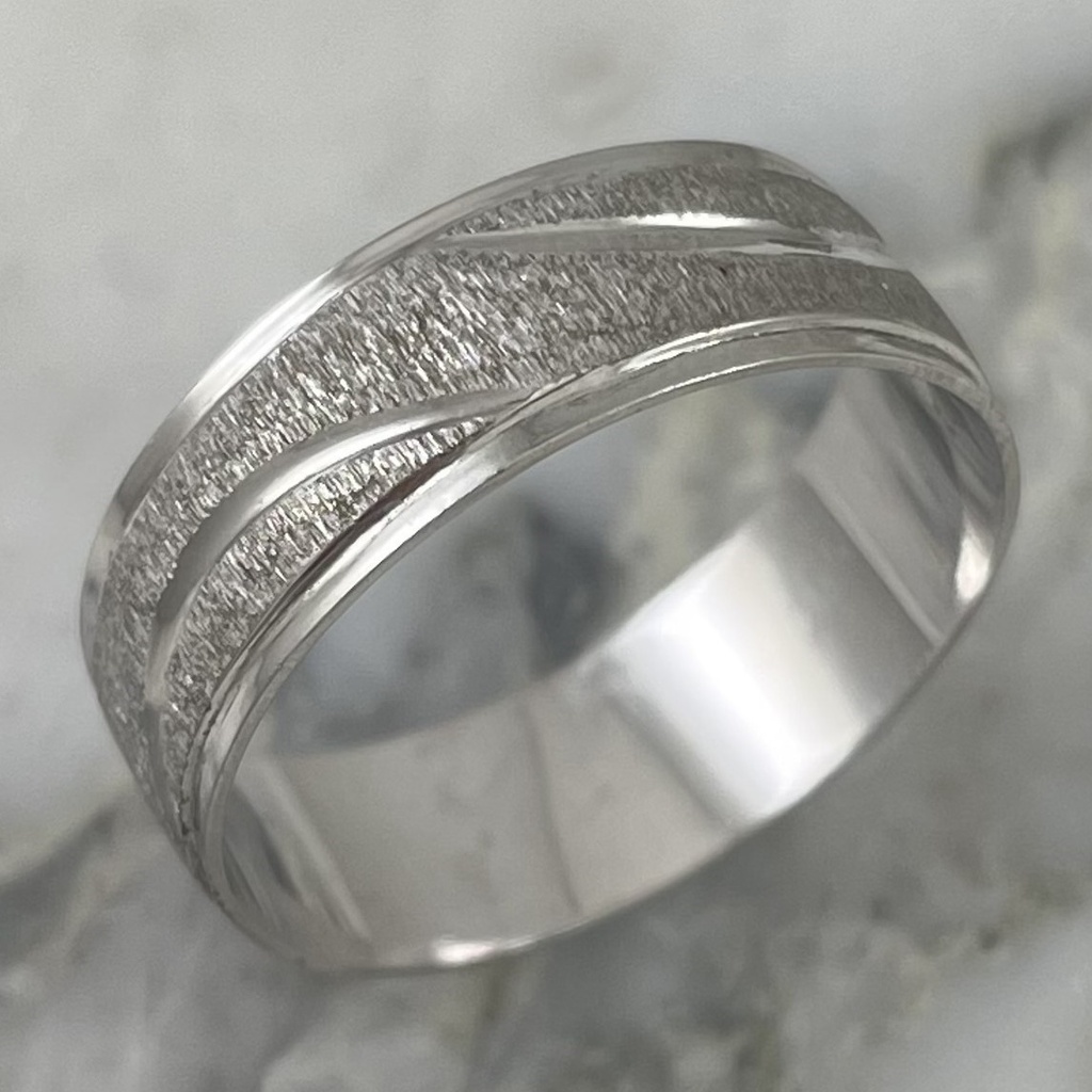 Argolla Half Moon 6MM