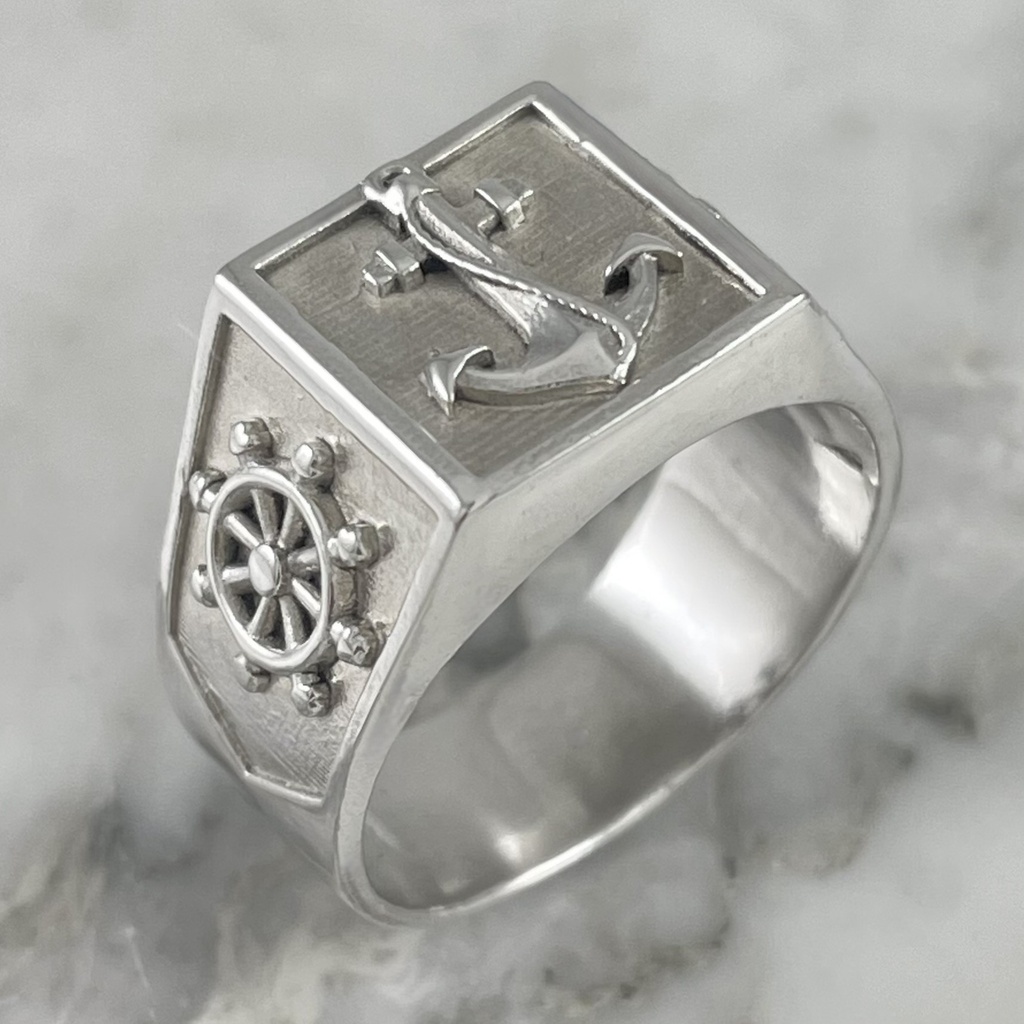 Anillo Marino