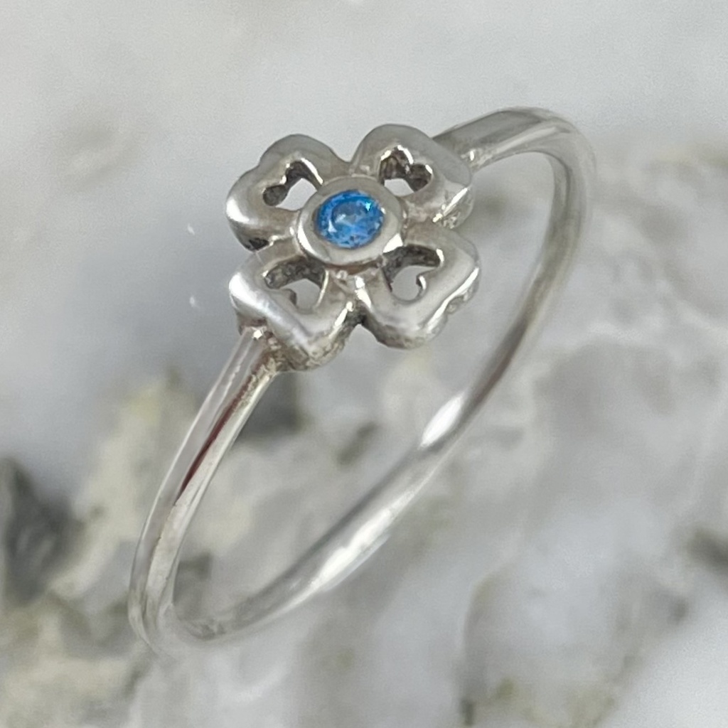 Anillo Trebol Glow